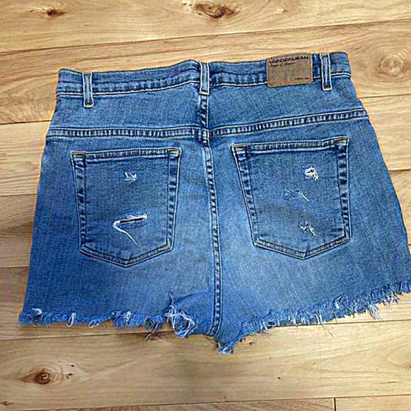 LONDON JEANS FROM VICTORIA’S SECRET SIZE 14 ORIGINAL CLASSIC‎ DISTRESSED - Picture 2 of 5